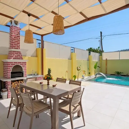 Dogalika-villa With Sauna For 4 People In Seydikemer Zorlar וילה *