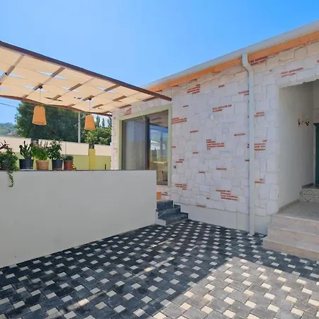 Dogalika-villa With Sauna For 4 People In Seydikemer Zorlar Villa *