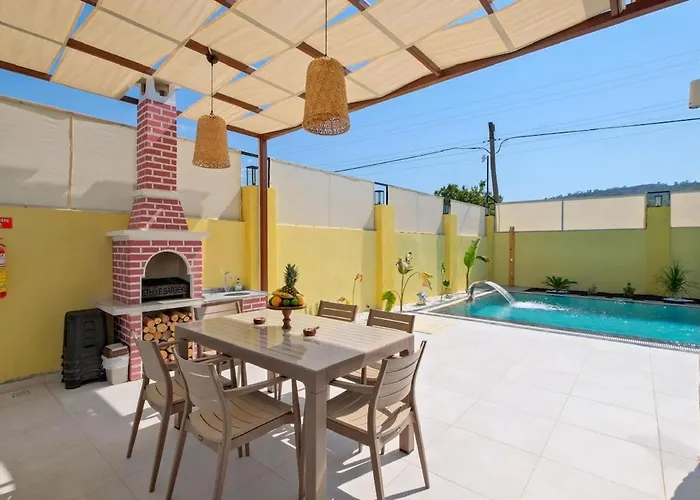 Dogalika-villa With Sauna For 4 People In Seydikemer Zorlar Villa *